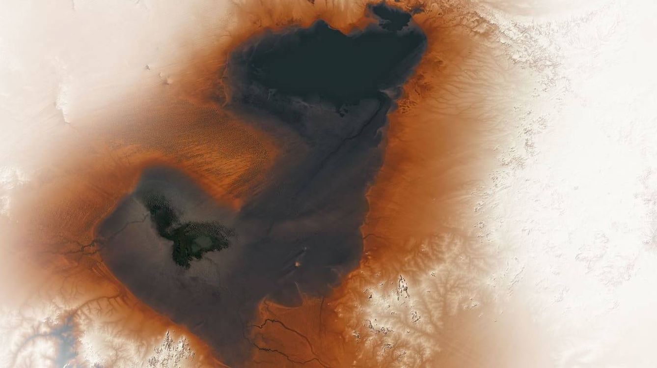 Imagen de la NASA de lo que antiguamente era el Lago Chad, muchísimo más pequeño en la actualidad. 