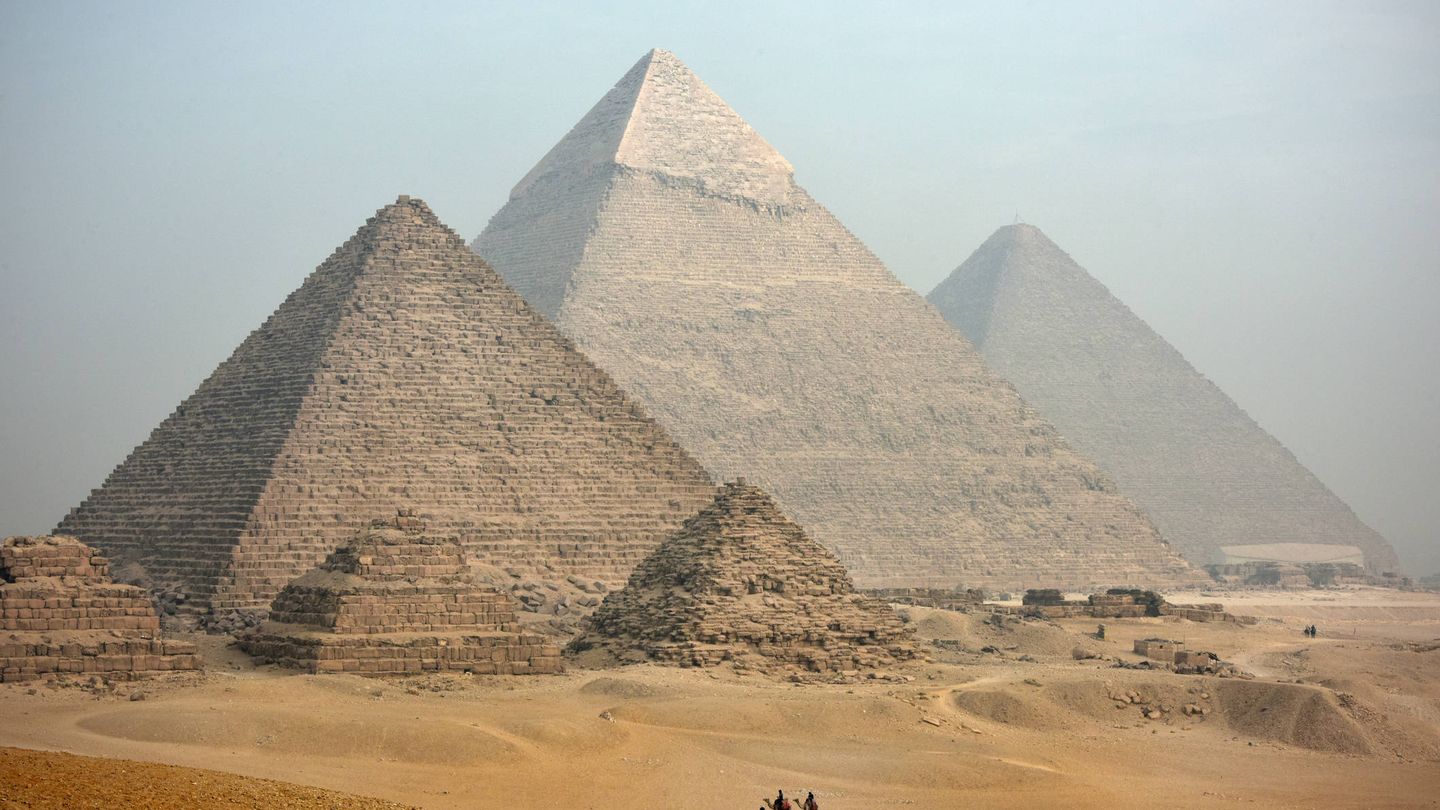 Fotografía de las pirámides de Giza (Fuente: iStock)