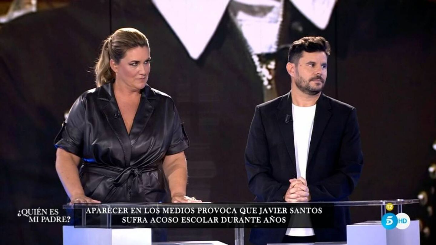 Javier Santos junto a la presentadora Carlota Corredera. (Mediaset)