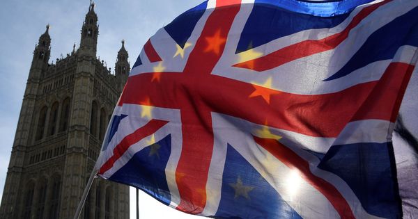 Foto: Banderas de Reino Unido y de la Unión Europea frente al Big Ben. (Reuters)