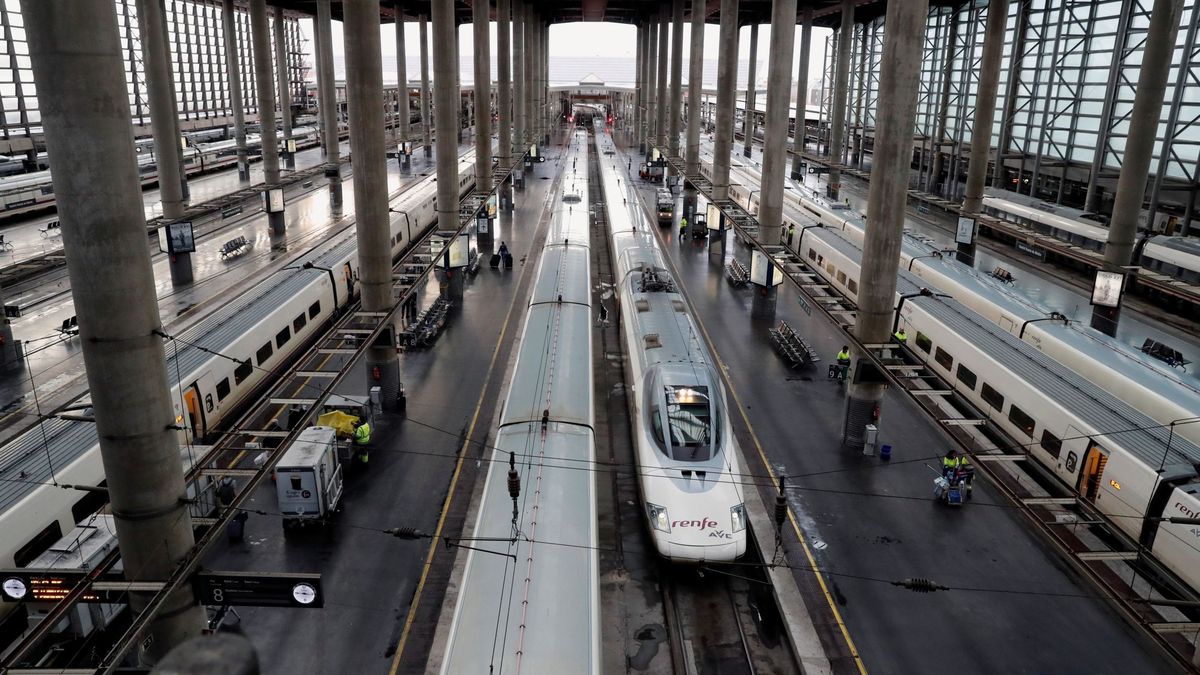Renfe cancela 271 trenes por la huelga de CGT en plena operación salida de Navidad