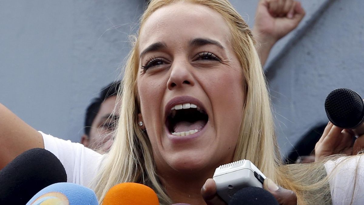 Tintori, mujer de Leopoldo López, vejada: "Me hacen quitar la ropa y gatear"