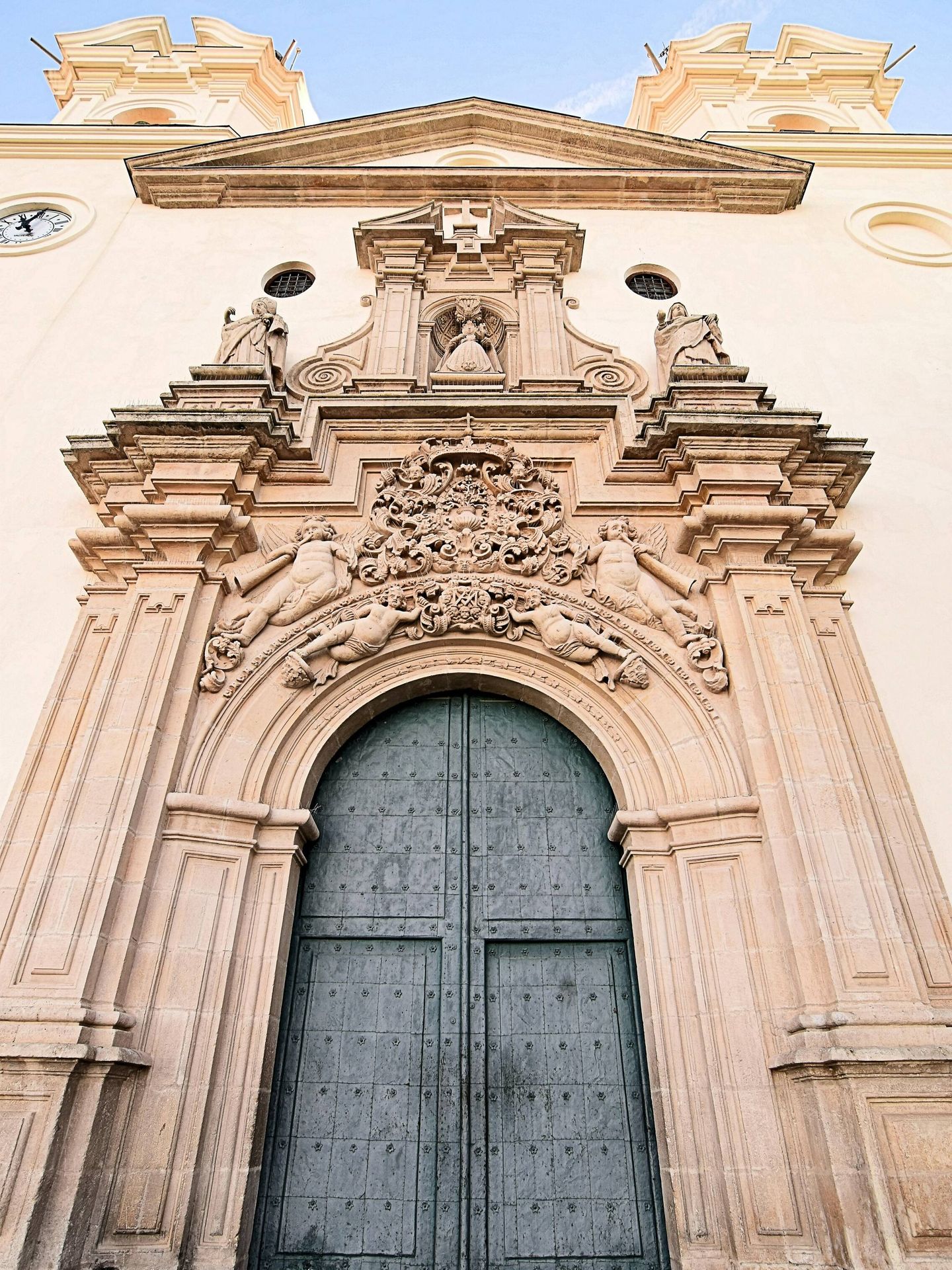 Santuario en Murcia, destino con menor calidad turística según un estudio. (Pexels/  Emilio Sánchez)
