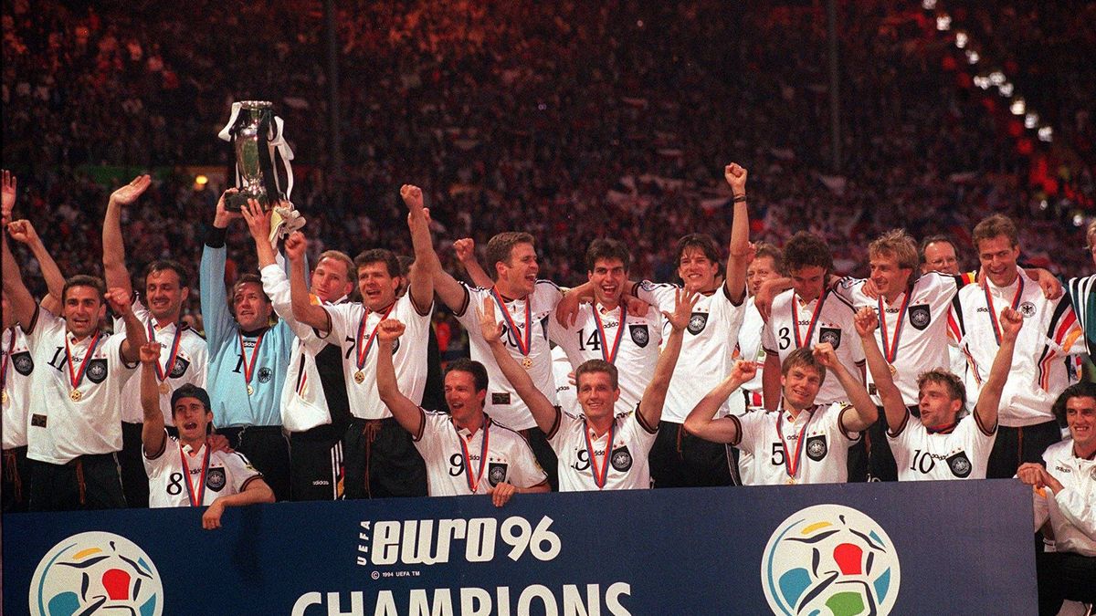 Euro '96: Bierhoff y el primer gol de oro que amargó la vida a la República Checa