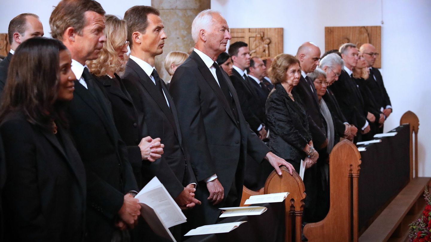 La reina Sofía, en el funeral de Marie. (EFE)