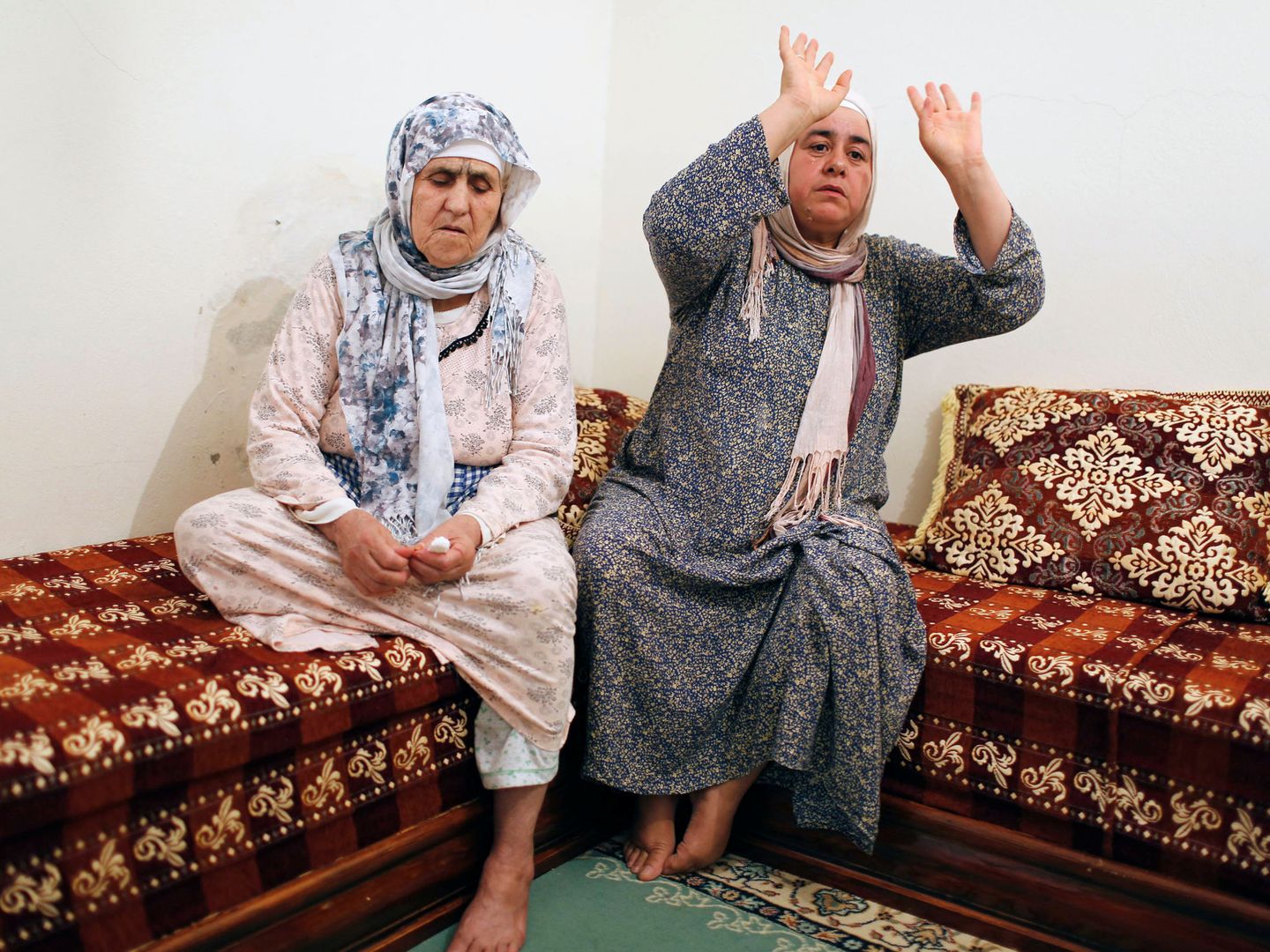 La familia de Younes Abouyaaqoub en Marruecos. (Reuters)