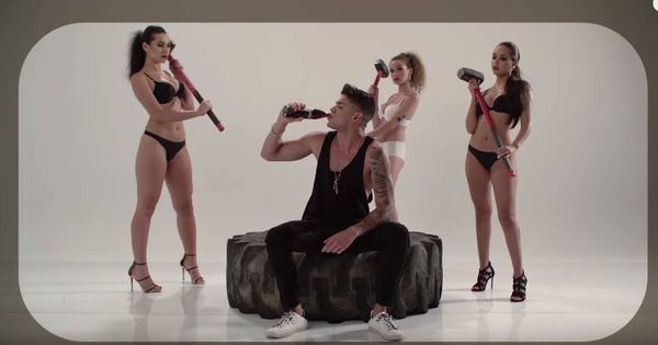 Foto: Fotograma del videoclip de 'Acércate', el primer single de David Lafuente
