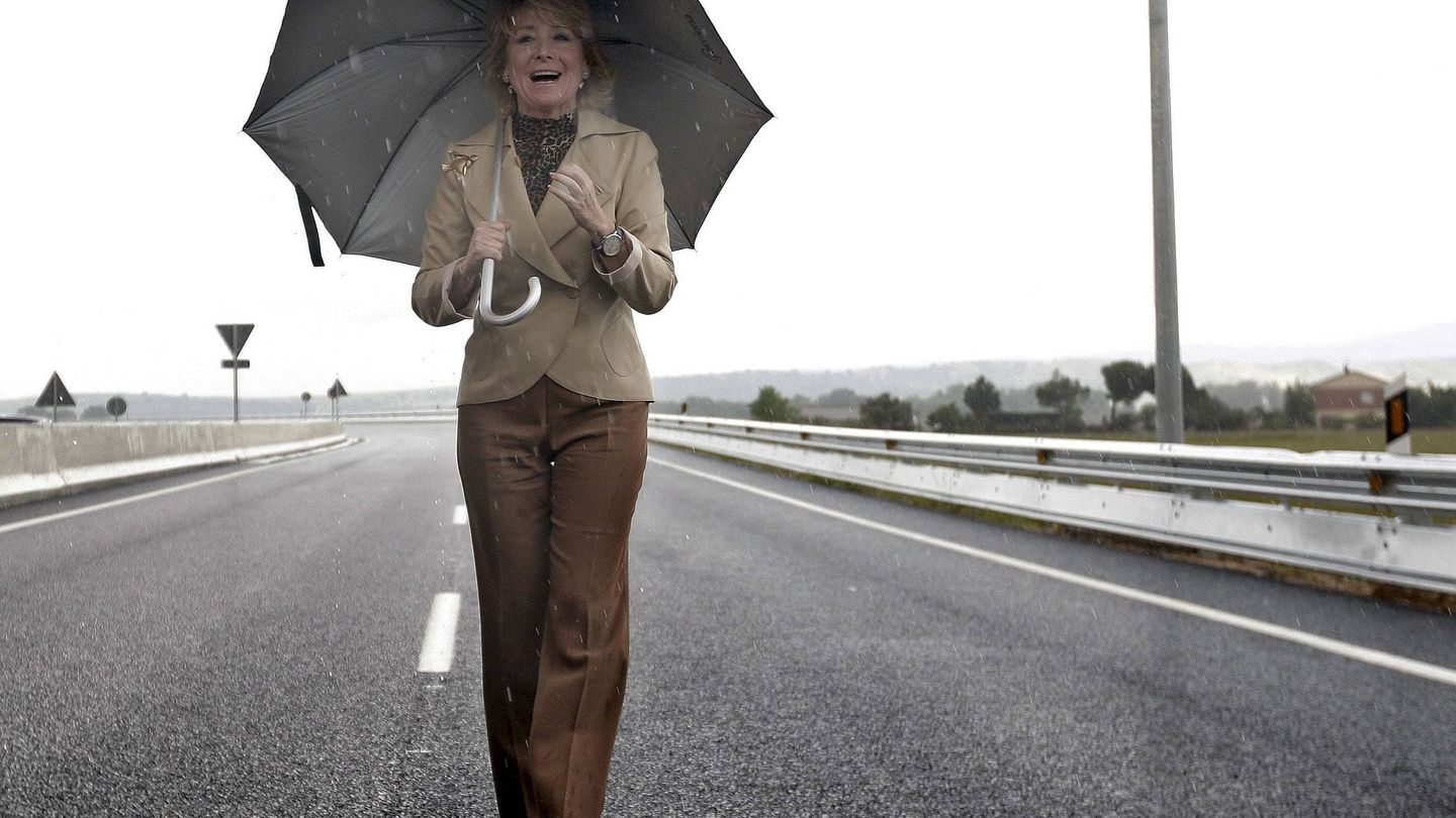 Esperanza Aguirre, durante la inauguración de una carretera madrileña. (EFE)