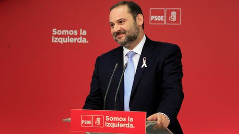 El PSOE defiende una intervención breve y limitada de Cataluña