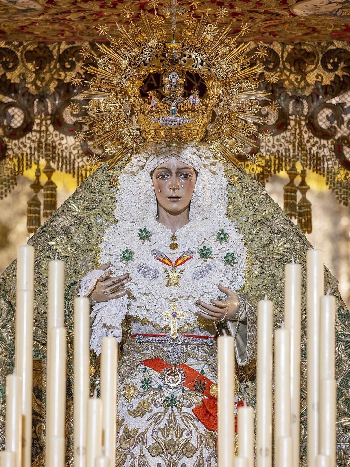 La Virgen Macarena en su paso. Foto: Hdad. Macarena.