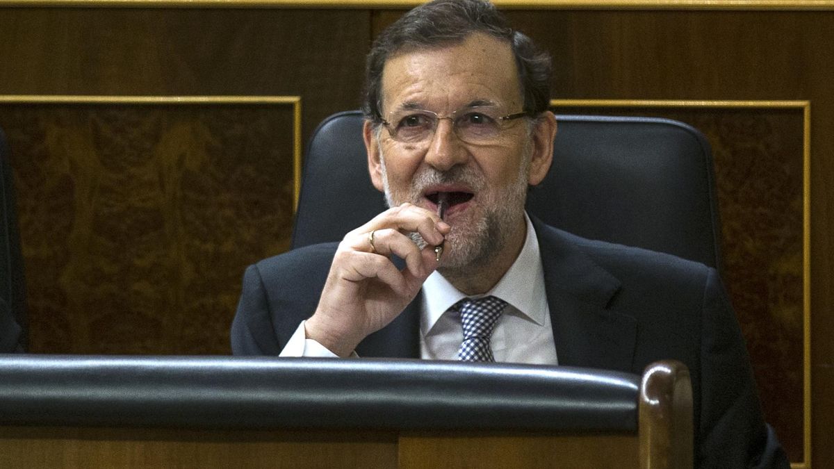 Rajoy: el carisma está en el dedo