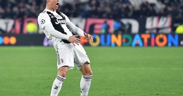 Foto: El gesto de Cristiano Ronaldo tras la victoria de la Juventus contra el Atlético de Madrid. (EFE)