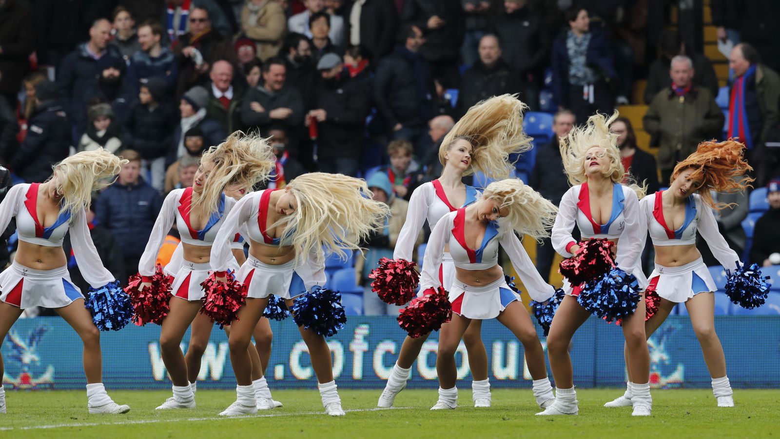 Foto: Los deportistas que sufren más conmociones cerebrales son las cheerleaders (Reuters).
