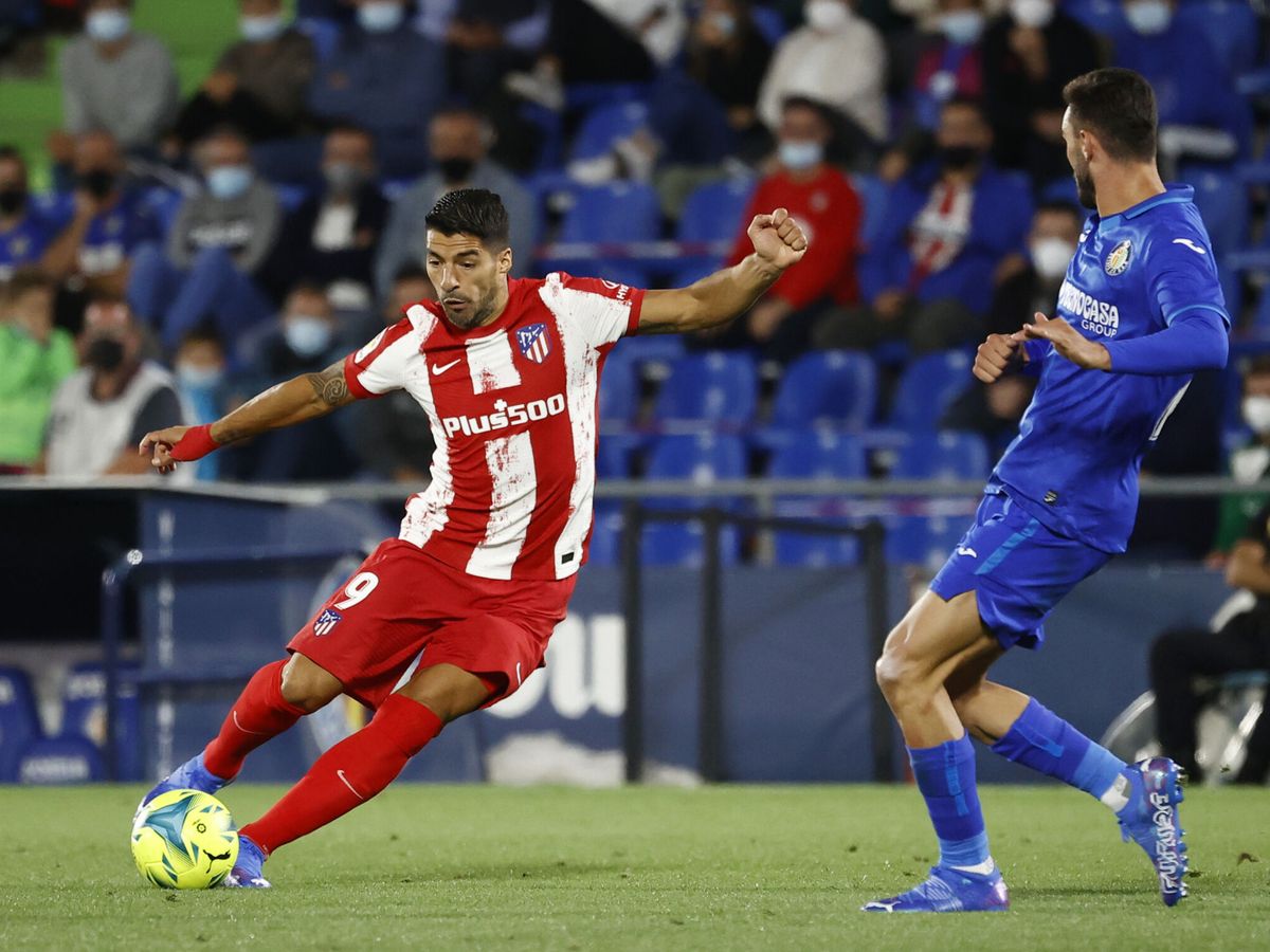 Foto: Suárez, durante el partido. (Reuters)