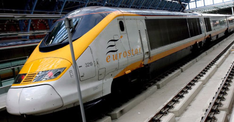 Foto: Un tren Eurostar se avería dejando encerrados a 700 pasajeros