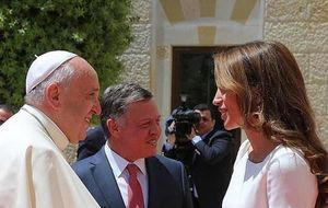 Rania de Jordania, una reina frente al papa Francisco I