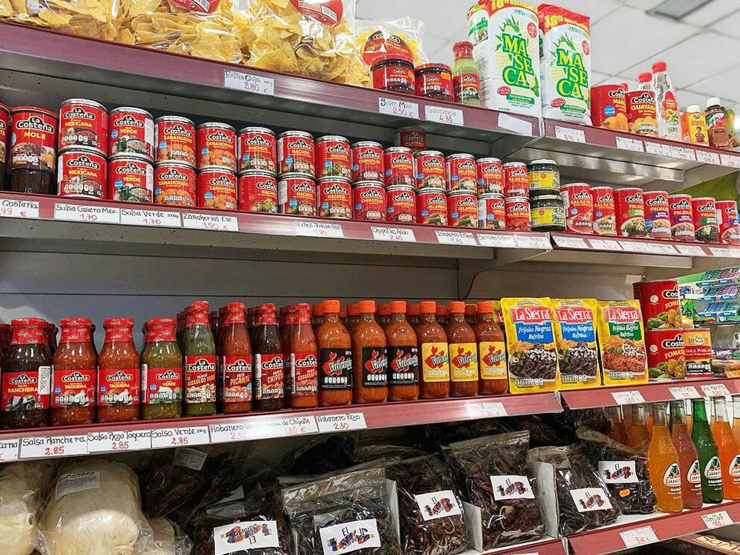 Productos de alimentación iberoamericanos. (Mercalatino)