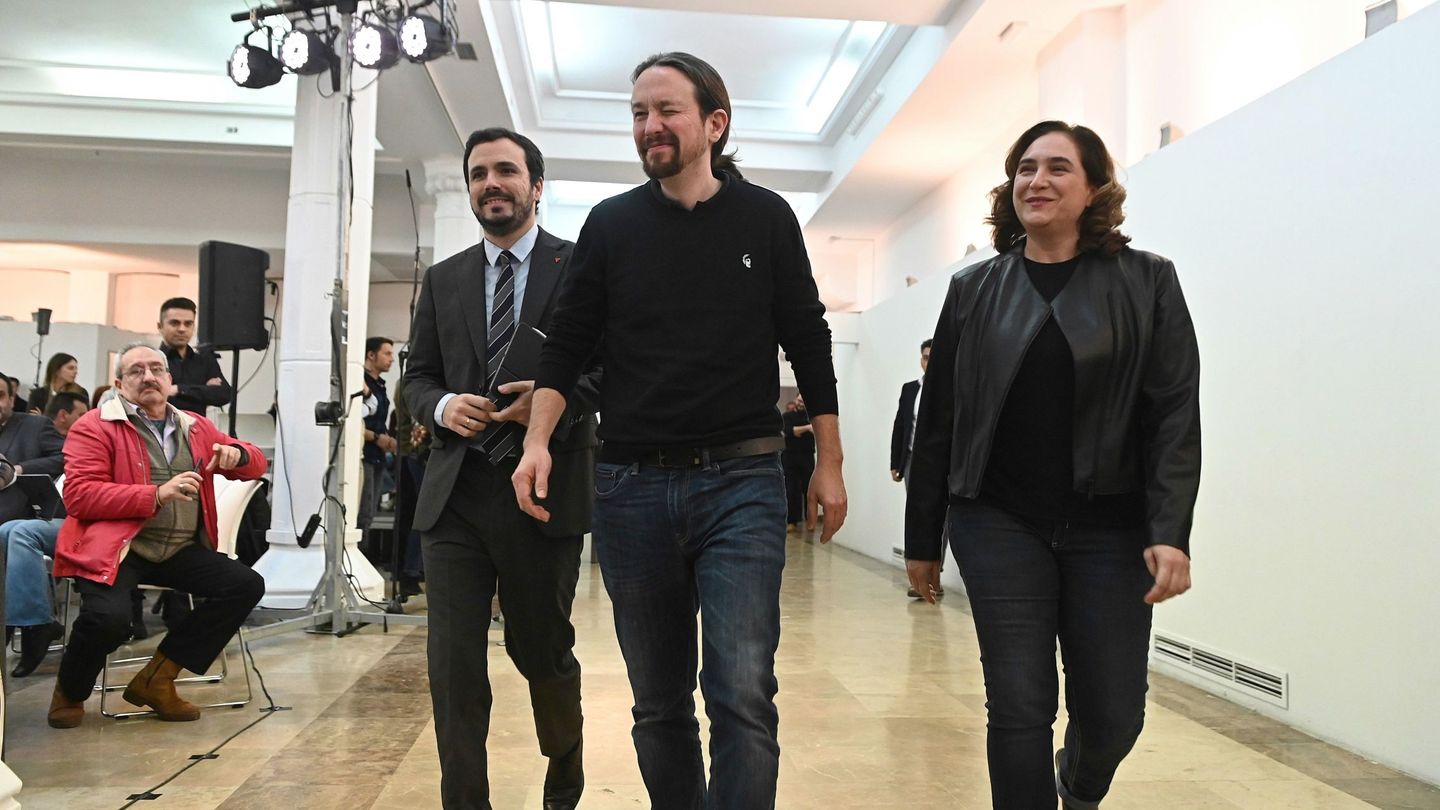Pablo Iglesias este sábado con Ada Colau y Alberto Garzón. (EFE)