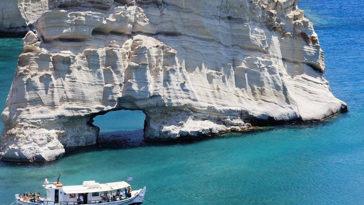 De Siros a Poros: las islas griegas más baratas para pasar las vacaciones de verano
