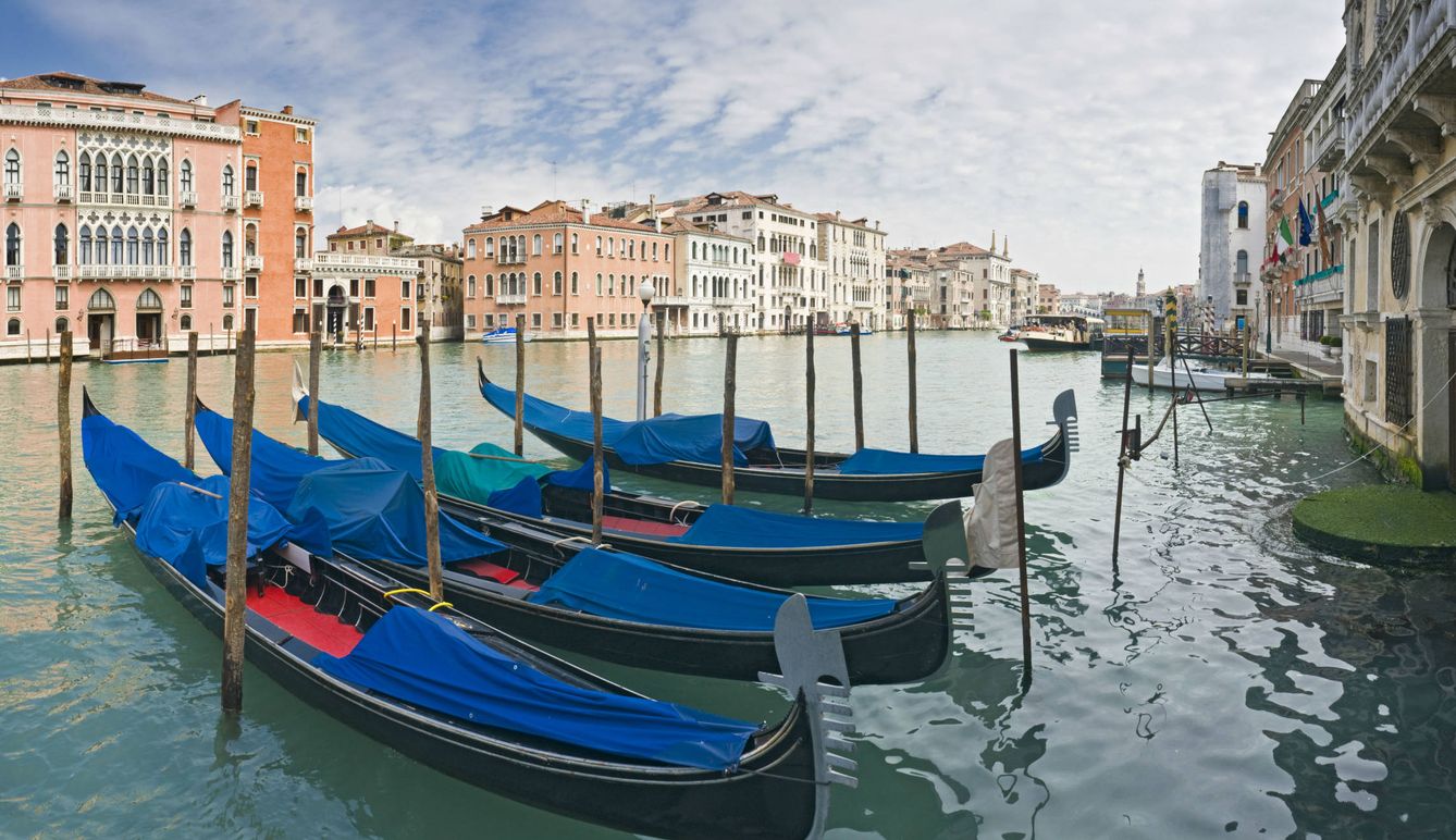 Góndolas en el Gran Canal de Venecia. (iStock)