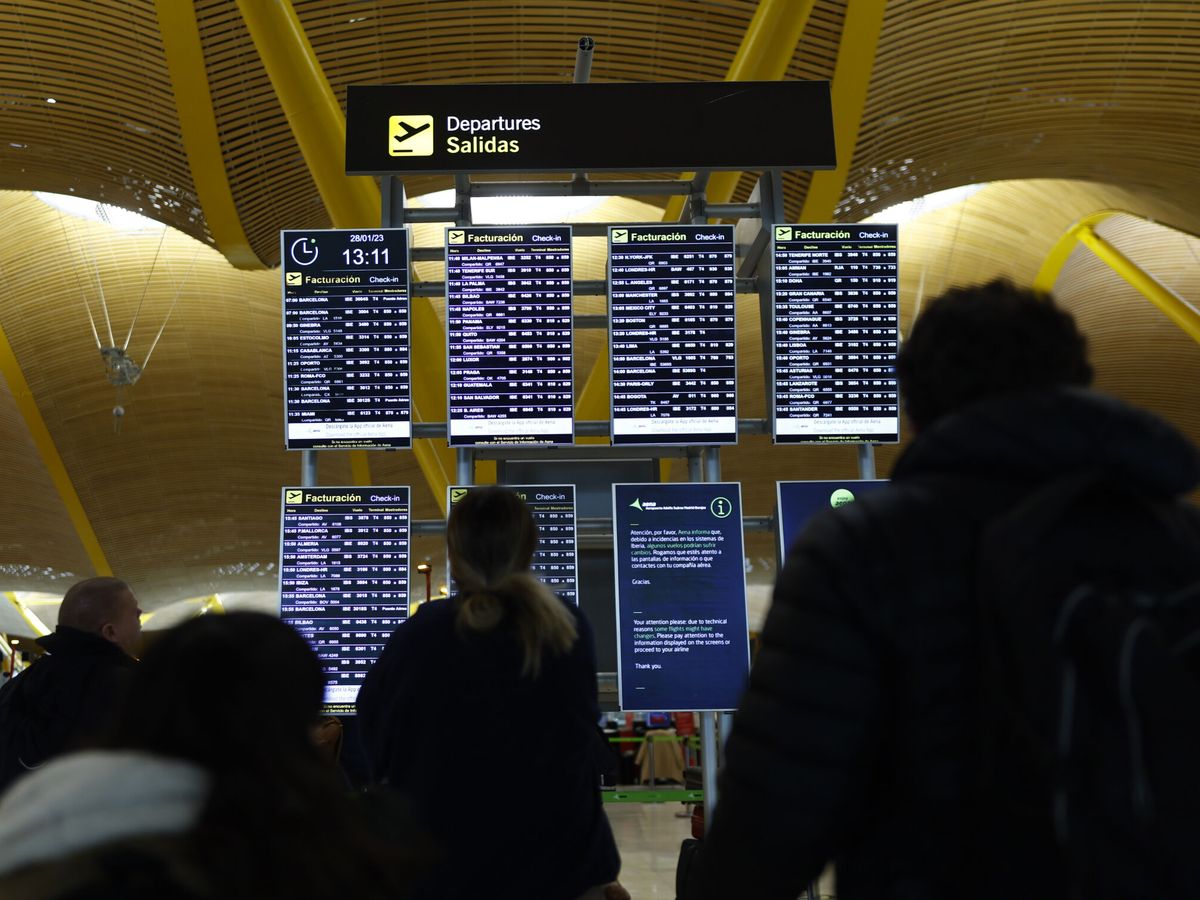 Foto: Aeropuerto de Madrid-Barajas. (EFE/Rodrigo Jiménez)