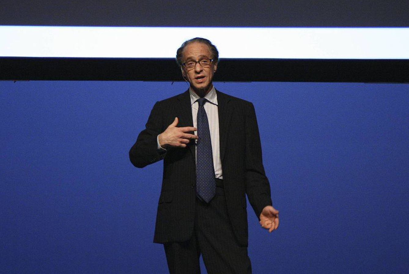 Ray Kurzweil. (Wikimedia Commons)