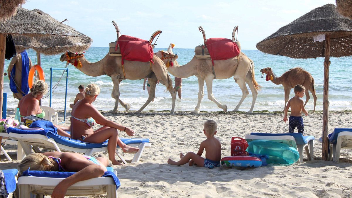 ¿Dónde se han ido los guiris? Túnez y los vuelos 'pagados' dejan KO nuestras playas