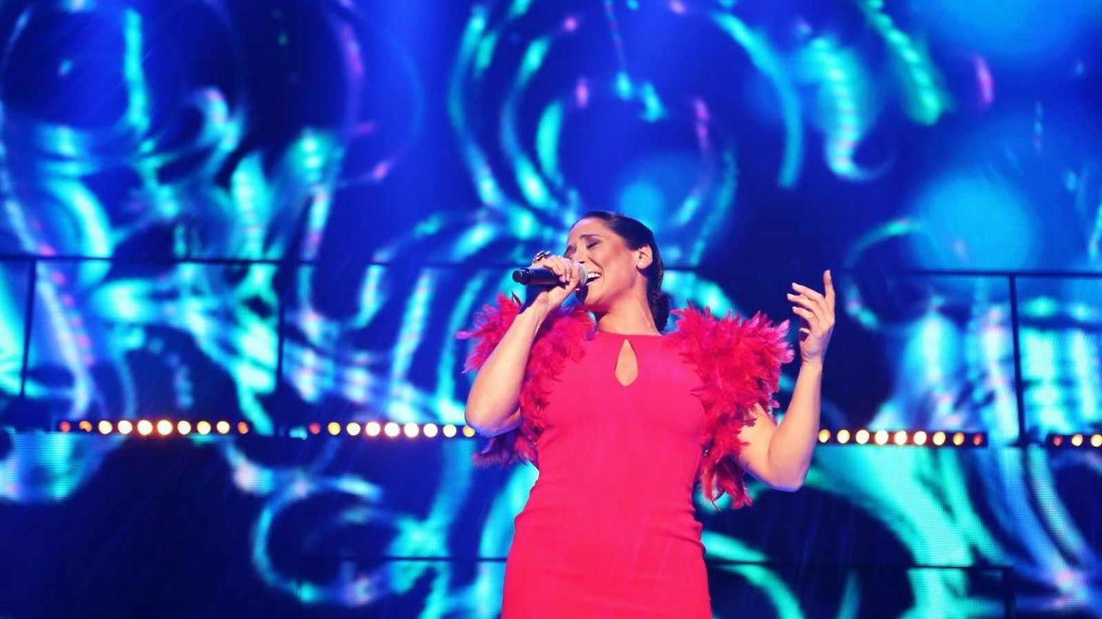 Foto: Rosa López en el 'Eurovision's Greatest Hits'
