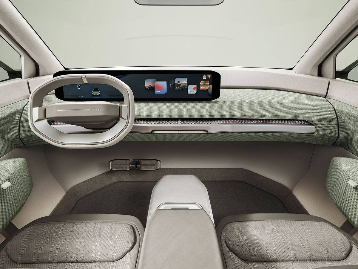 Foto: Interior del Kia EV3 Concept, adelanto de un coche eléctrico que llegará en 2025. (Kia)