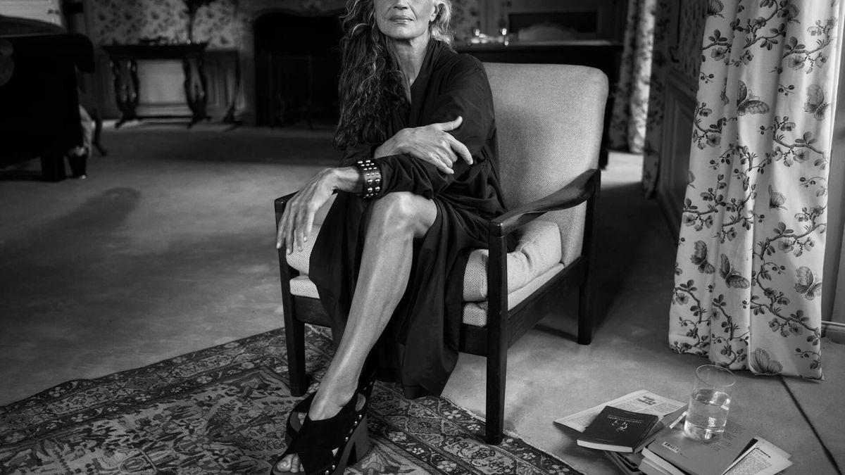 La actriz Ángela Molina, protagonista de la nueva colección de Zara a los 67 años