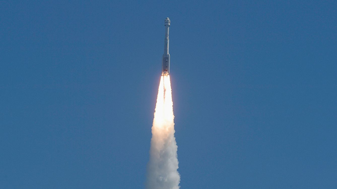 Foto: A United Launch Alliance Atlas V rocket carrying two astronauts aboard Boeing's Starliner-1 Crew Flight Test (CFT), is launched on a mission to the International Space Station, in Cape Canaveral, Florida, U.S., June 5, 2024. REUTERS Steve Nesius