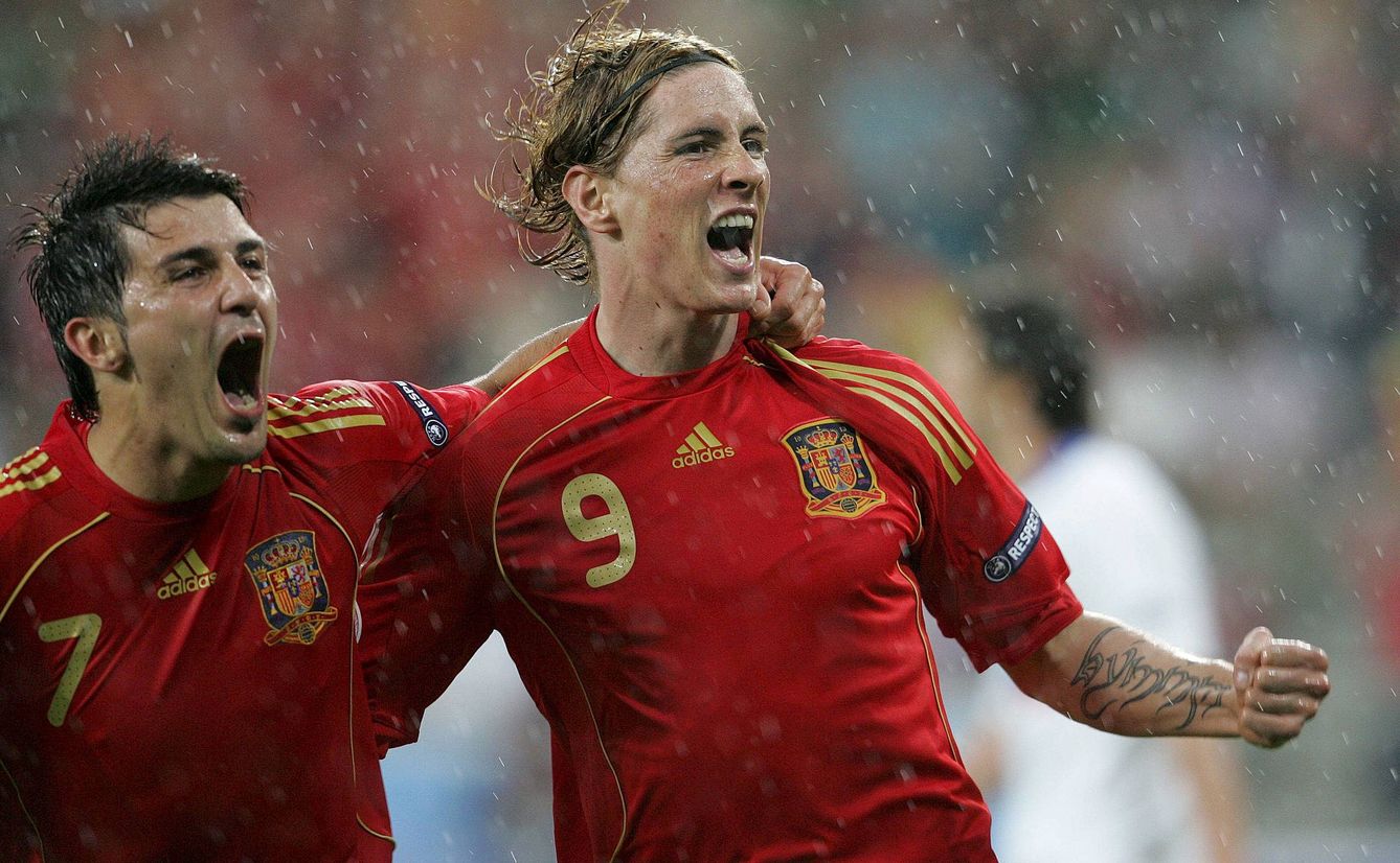 Villa y Torres celebran el primer gol contra Rusia en la Eurocopa de 2008 (Efe)