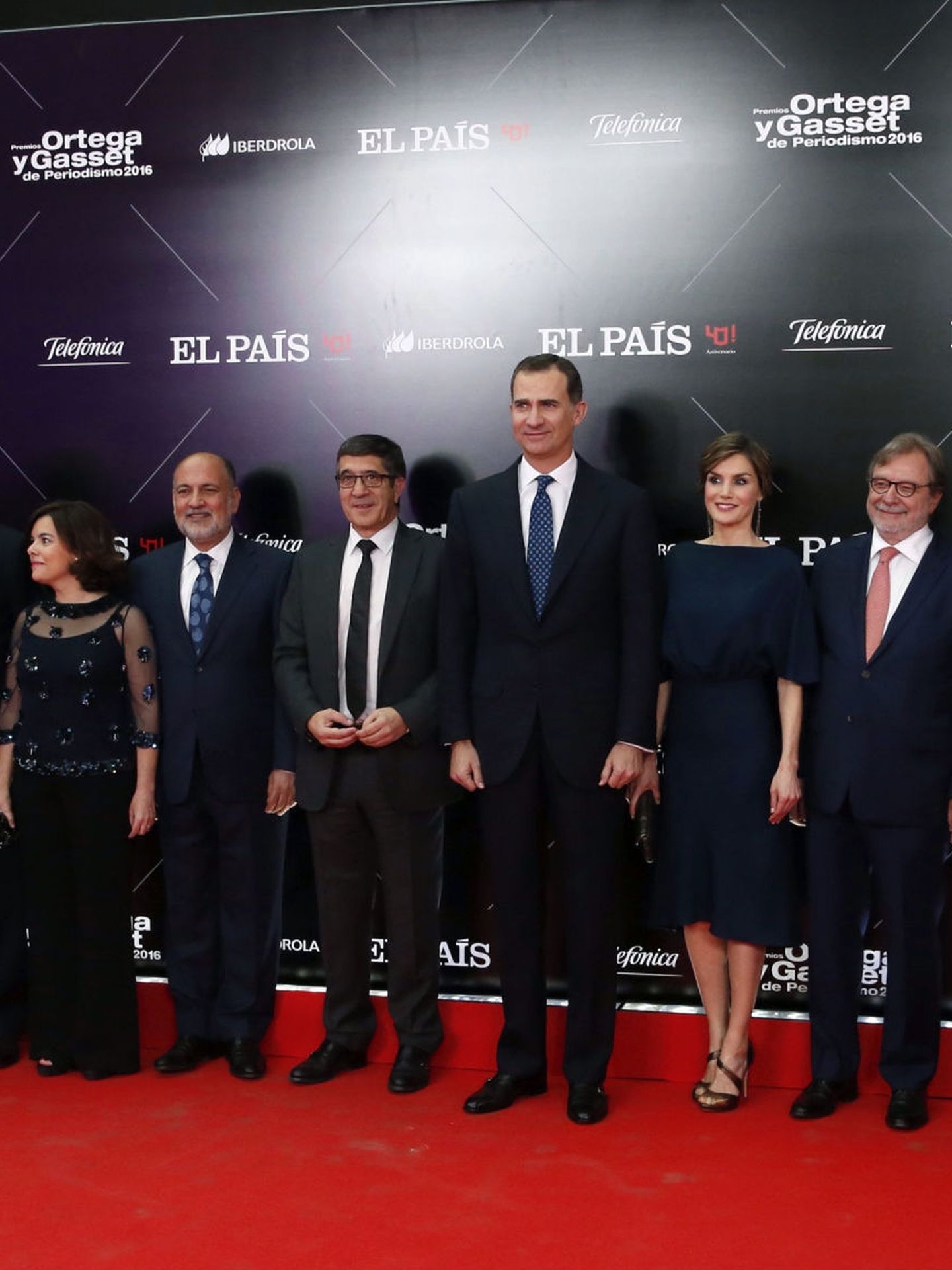 Los reyes Felipe y Letizia, en el 40 aniversario del 'El País'. (EFE/Javier Lizón)