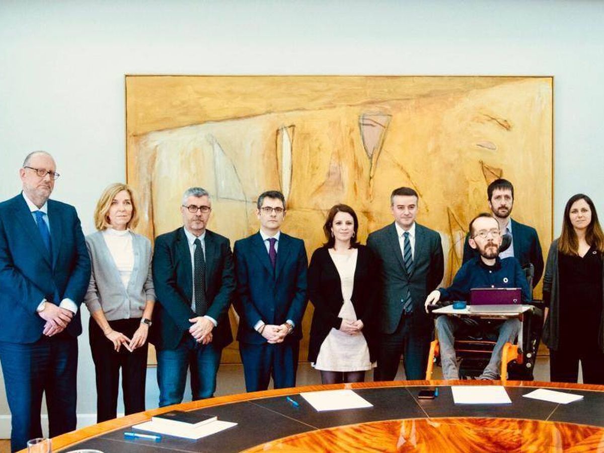 Foto: Reunión de la mesa permanente de seguimiento del pacto PSOE-Unidas Podemos, este 6 de marzo. (PSOE)
