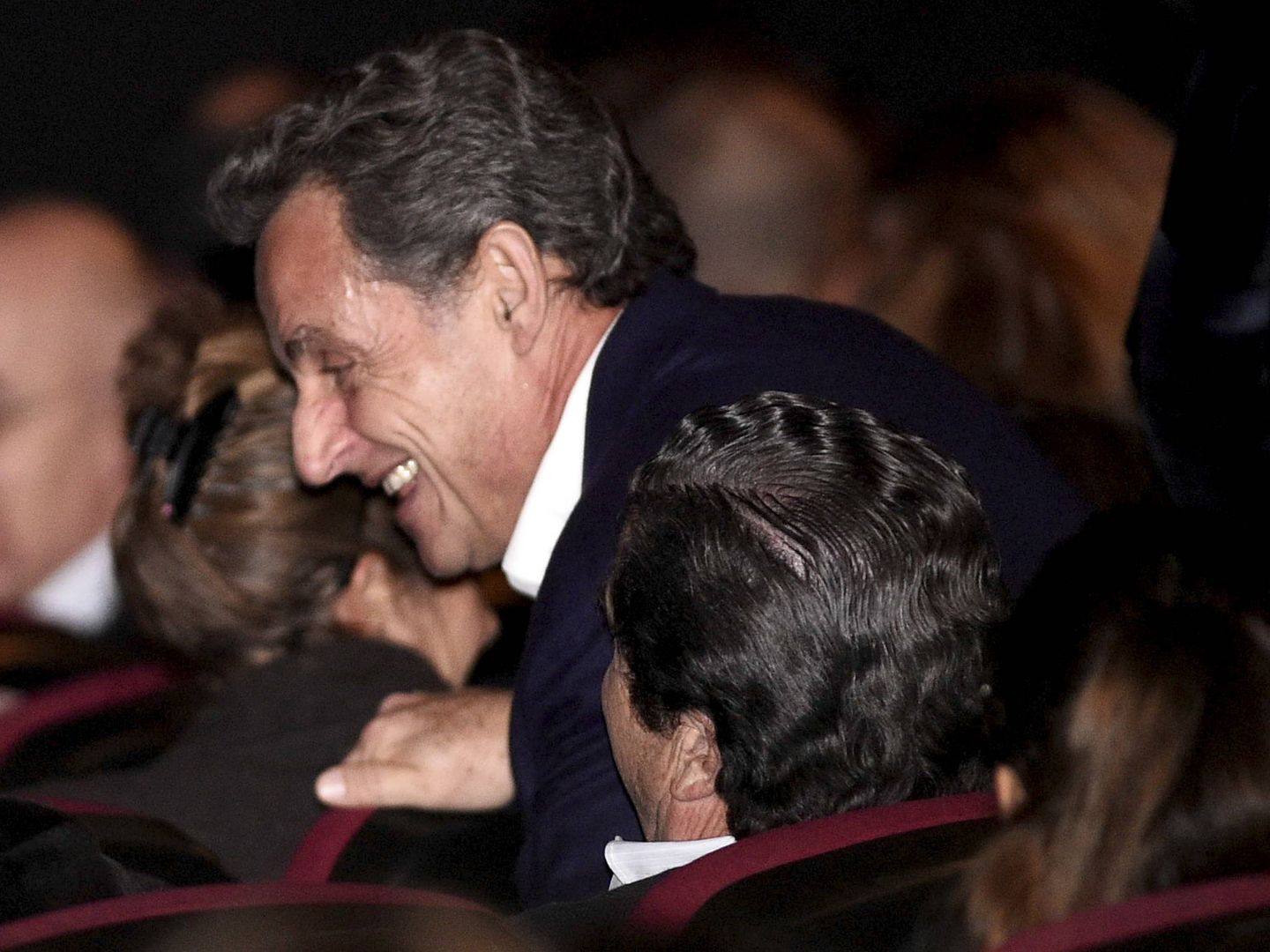 Sarkozy junto a Aznar durante el concierto. (Gtres)