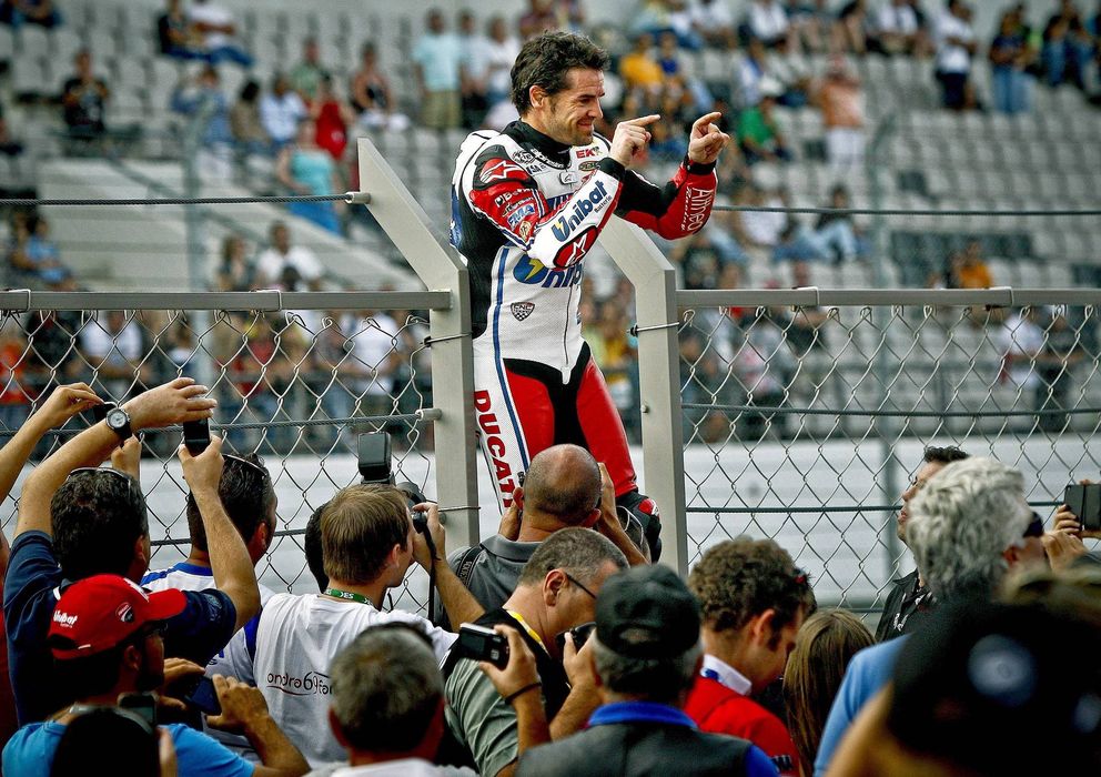 Foto: Carlos checa estrena su título de campeón del mundo de superbike con una victoria en la prueba de portimao