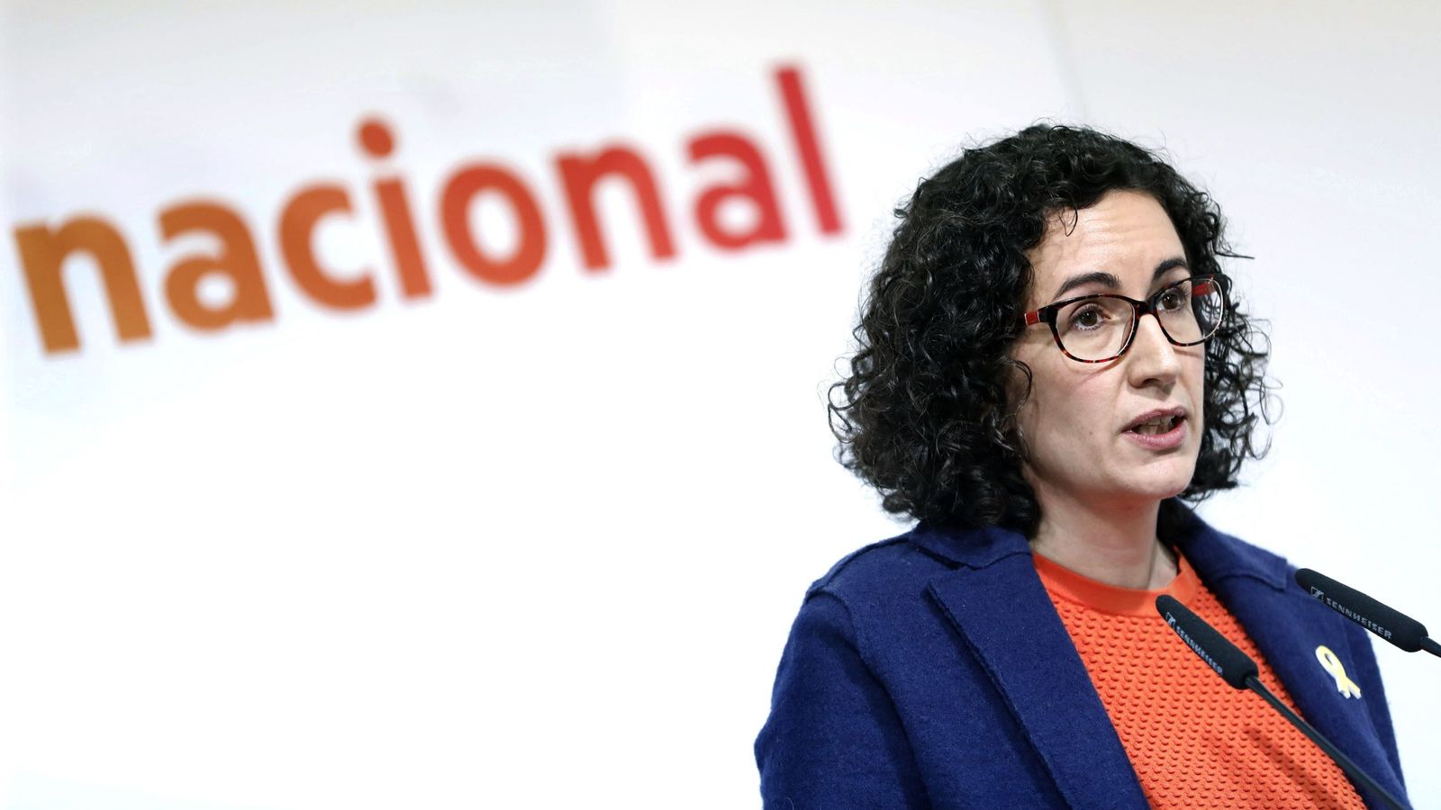 Foto: La secretaria general de ERC, Marta Rovira, durante su intervención esta mañana en la reunión del Consell Nacional del partido. (EFE) 