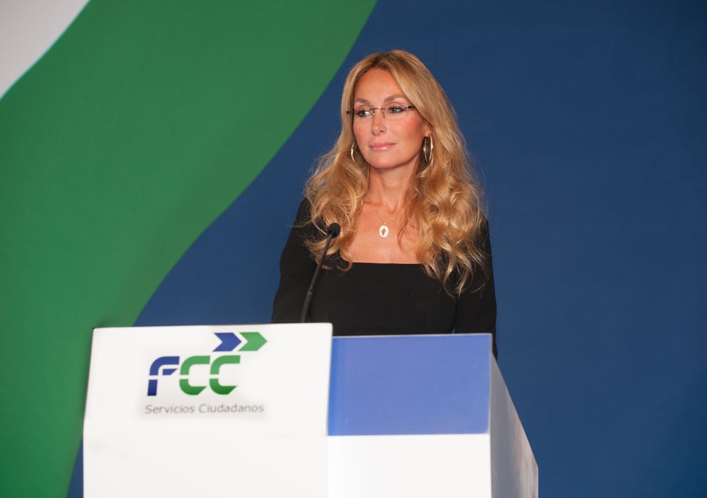 Foto: Esther Alcocer Koplowitz, presidenta de FCC, durante su intervención en la Junta General de Accionistas de 2013.