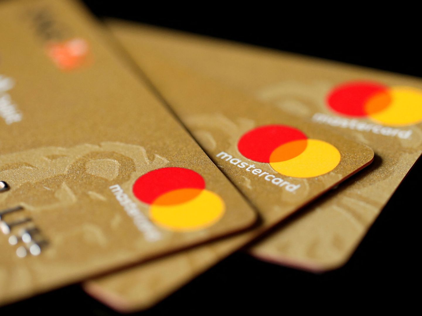 Tarjetas de crédito de Mastercard. (Reuters/Benoit Tessier)