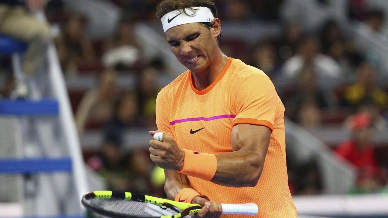Foto: Nadal celebra su victoria en el partido del Abierto de tenis de China (EFE)