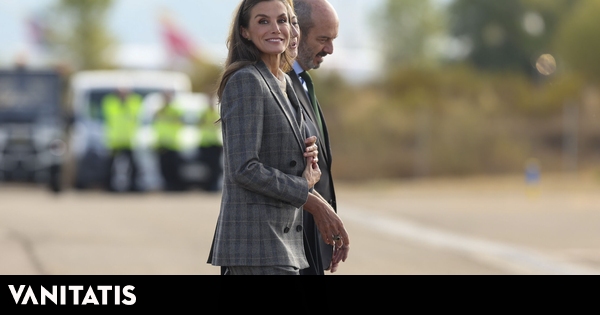 Doña Letizia  exporta  la moda de La Rioja a Finlandia: el cuello mohair con el que apoya a una firma que busca conquistar el mercado internacional