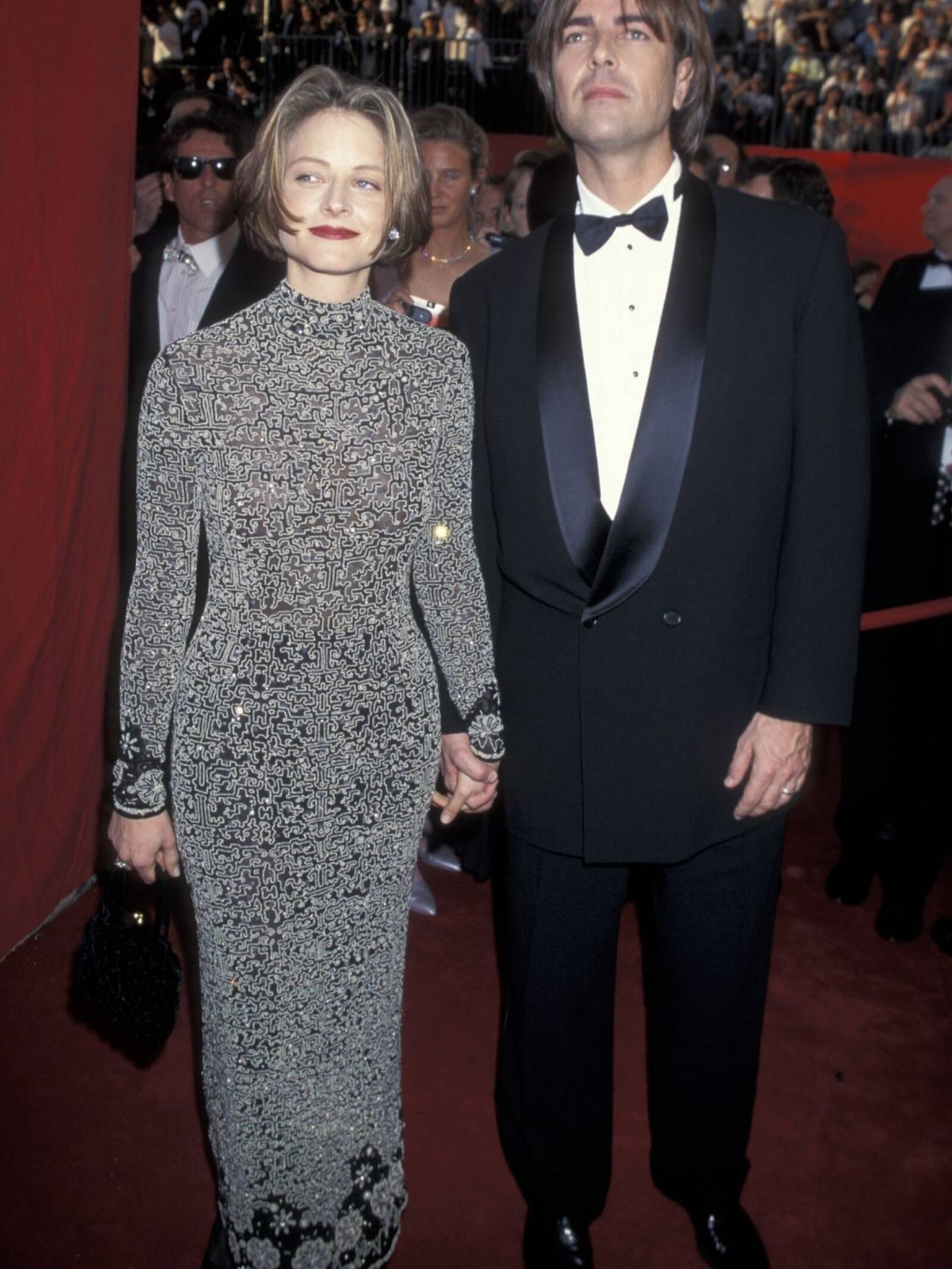 Jodie Foster y Randy Stone, a su llegada a los Premios Oscar de 1995. (Getty)