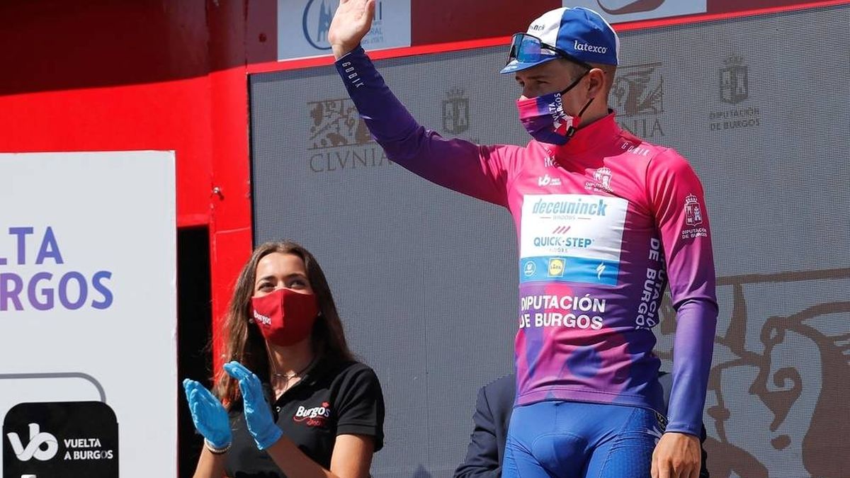 Evenepoel doma el orgullo de Landa y gana la Vuelta a Burgos en las Lagunas de Neila