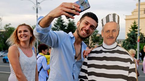 Cómo los 'hípsters' llevaron a la cárcel al hombre más poderoso de Rumanía