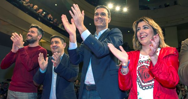 Foto: Pedro Sánchez y Susana Díaz, durante un acto del PSOE en Jaén. (EFE)