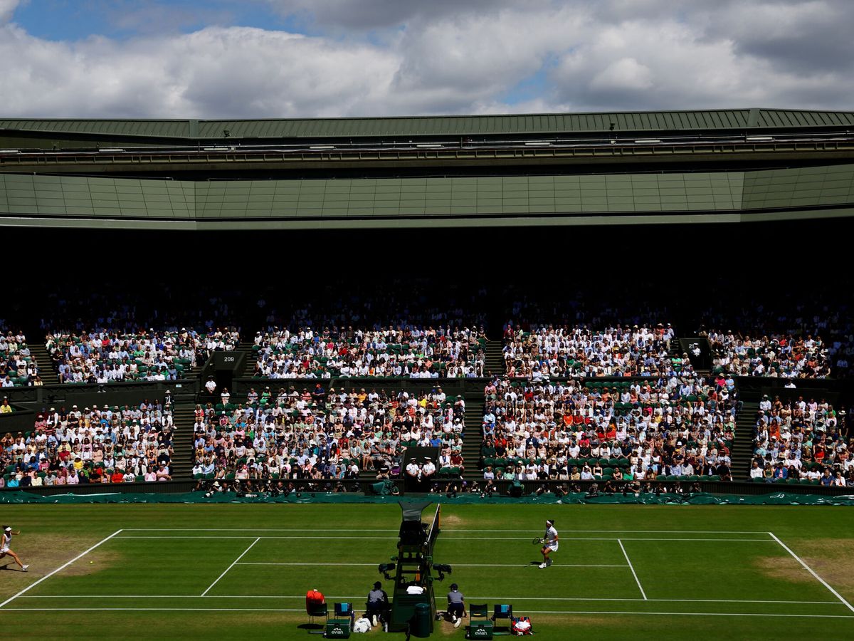 Foto: Ha habido una gran afluencia en esta edición de Wimbledon. (REUTERS/Hannah Mckay)