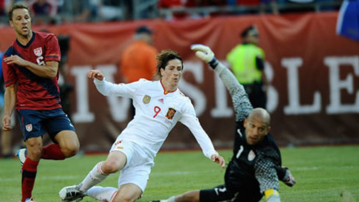 La Selección española enseña a los yankees cómo se juega al fútbol