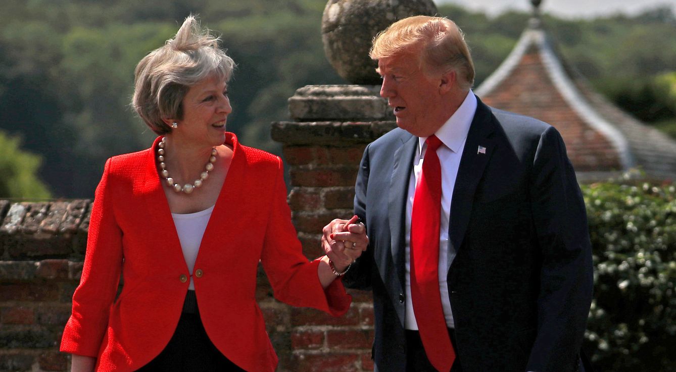 Theresa May y Donald Trump, en Londres. (Reuters)