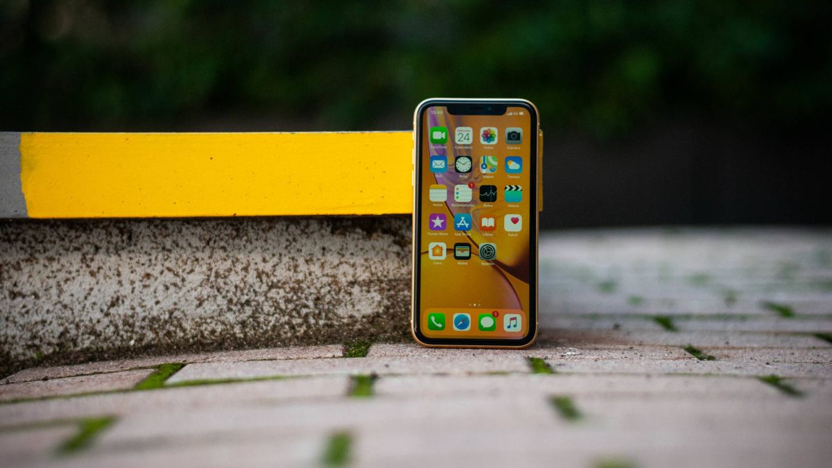 Tres motivos que Apple no cuenta y explican por qué cada vez vende menos iPhones