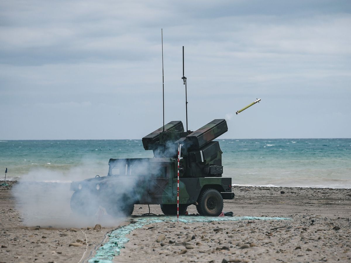 Foto: Taiwán prueba con éxito un misil antiaéreo de fabricación local. (EFE/Military News Agency)